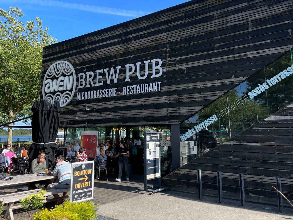 Awen Brew Pub